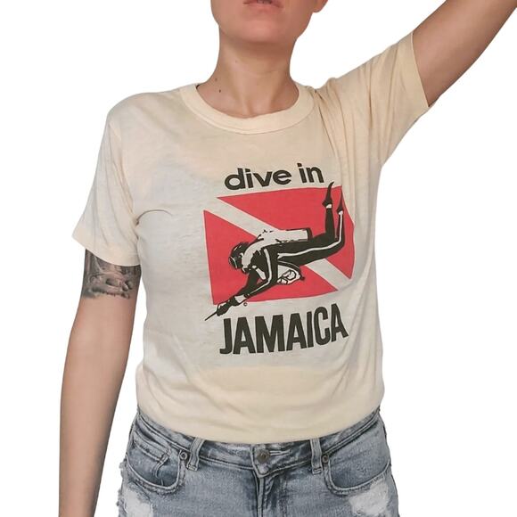 Vintage Jamaica Tee - Picture 2 of 7